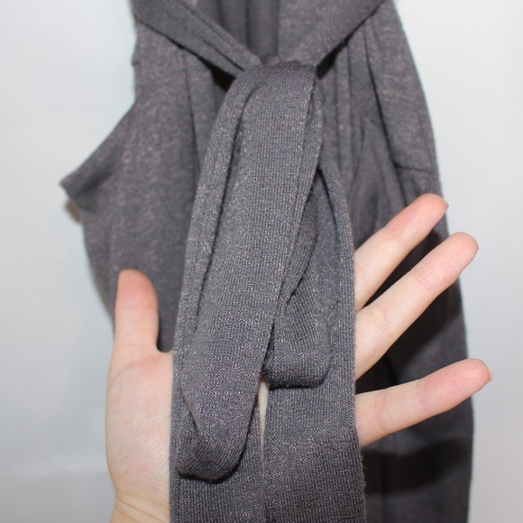 ð
ºWILFRED by Aritzia Robe - Picture 4 of 6